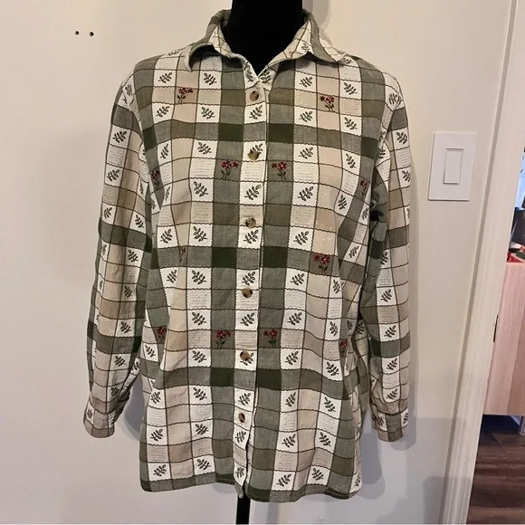 CASEY & MAX Vintage Women's Shirt Size L 100% Cotton Floral Plaid Button Down - Picture 4 of 7